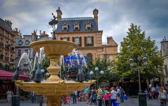 Urlaub für unter 500€  p.P. in Disneyland Paris
