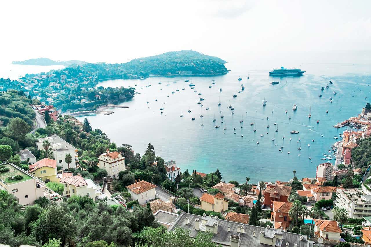 Entdecke das charmante Nizza: Dein Tor zur Côte d'Azur
