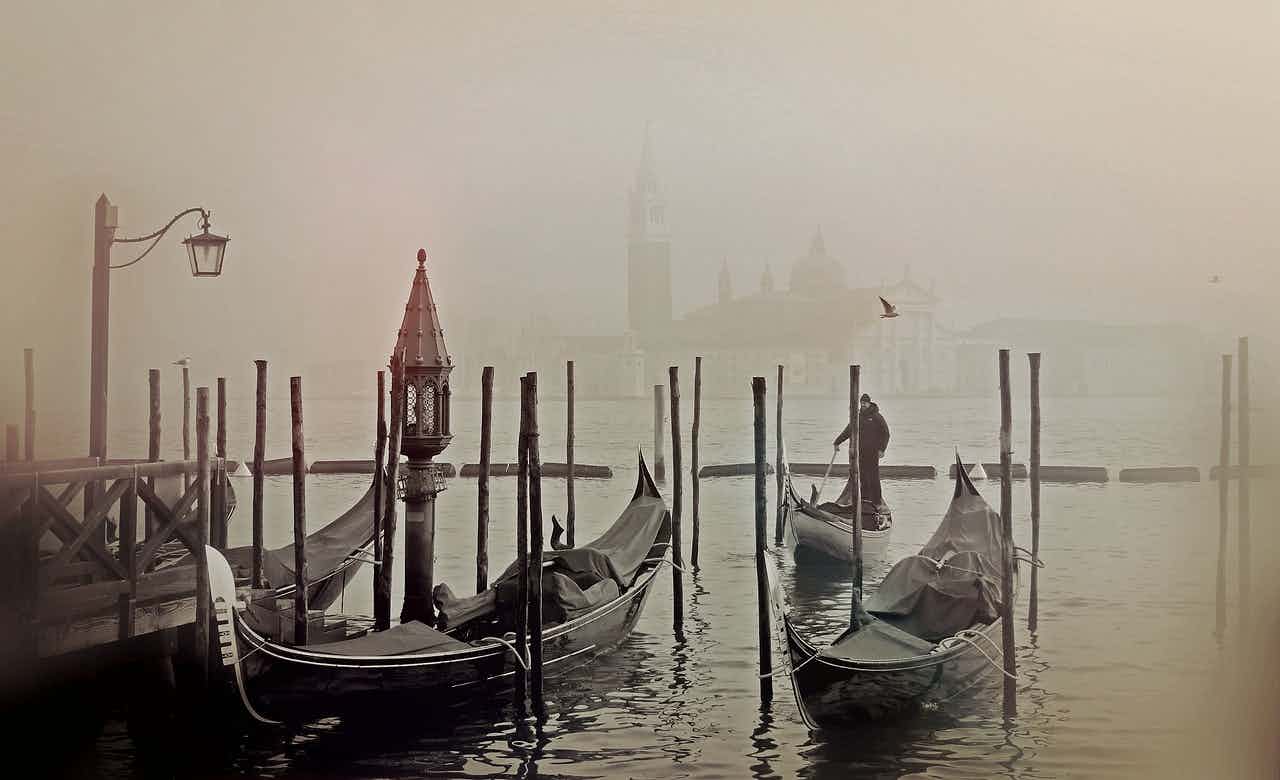 Venedig: Ein Labyrinth aus Wasserwegen und Geschichte